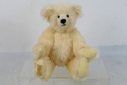 Dean's Rag Book - A limited edition jointed mohair bear named Hudson made for the Dean's Collectors