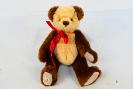 Dean's Rag Book - A limited edition jointed mohair bear named Hunter made for the Dean's Collectors