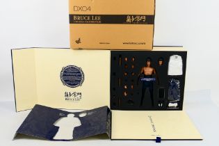 Bruce Lee - Hot Toys.