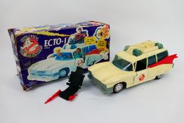 The Real Ghostbusters - Ecto-1 - Kenner.