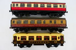 Exley - Hornby - 3 x O gauge coaches for restoration,