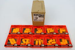 Britains - A Trade Pack of 12 Britains #1742 Hay Bale Packs.