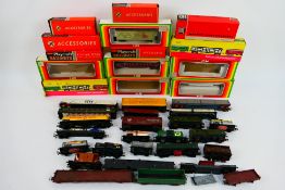 Jouef - Mehano - Other - Over 20 predominately unboxed HO gauge freight rolling stock items.