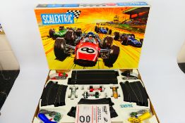 Scalextric - A boxed vintage Scalextric 4 x car Grand Prix set 80.