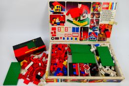 Lego - A boxed vintage Lego #6 Basic set with a quantity of loose Lego bricks.