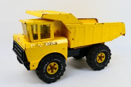 Tonka - Turbo Diesel Tipper Truck. An unboxed Tonka Turbo Diesel XMB -975 Truck.