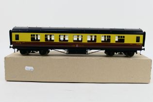 Exley - An O gauge Exley K5 Great Western First Class Coach number 8033 in Very Good condition with