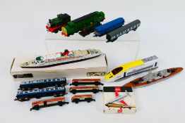 Schabak - Galoob - Lima - Skytrex - A collection of models including a Micro Machines train,