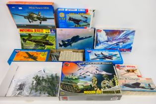 Frog - Sword Models - Academy - Airfix - Other - A boxed group of 10 1:72 scale plastic military