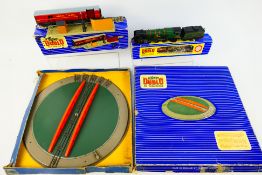 Hornby Dublo - A boxed Hornby Dublo 3-rail steam locomotive and tender together with two boxed