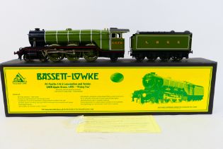 Bassett-Lowke - A limited edition boxed O gauge A1 Pacific 4-6-2 locomotive and tender number 4475