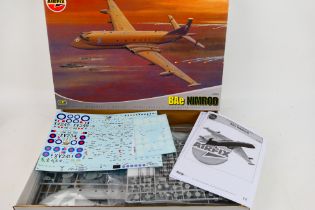 Airfix - A boxed 1:72 scale Airfix A12050 1:72 scale BAe Nimrod plastic military aircraft model kit.