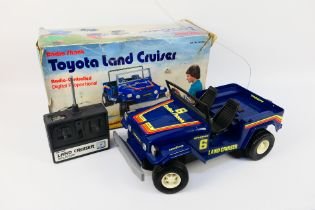 Radio Shack - Digital Proportional - Toyota Land Cruiser.