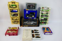 Britains - Maisto - Corgi - Lledo - A collection of boxed diecast model vehicles in several scales,