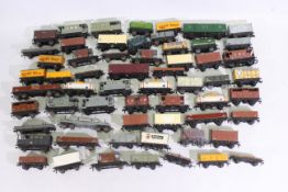 Hornby, Hornby Dublow - 60 x OO/HO Gauge model railway rolling stock - Lot to includes wagons,