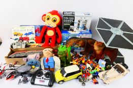 Hasbro - Modern Toys - Furby - Playmobil - Others - A mixed lot of vintage and modern toys, a Furby,