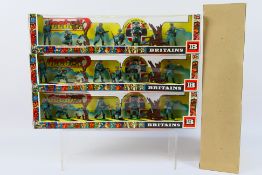 Britains Deetail - A trade sleeve / box containing three boxed sets of Britains Deetail #7385