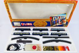 Lima - A boxed OO gauge 1982 Orient-Express Train Set. # 107004T.