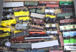 Piko, Bachmann, Dapol, Roco - 45 x OO Gauge model railway rolling stock - Lot to includes wagons,