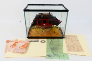 Franklin Mint - A Franklin Mint 1:16 scale Wells Fargo Overland Stagecoach.