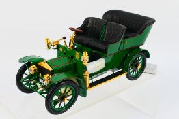 Franklin Mint - Precision Models. A boxed 1905 First R.