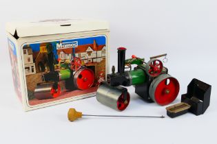 Mamod - A boxed #S.R.1a Mamod Steam Traction Engine - Comes with steering rod.
