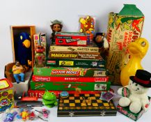 Marx - Waddingtons - MB Games - Others - A collection of boxed and loose vintage toys, games,