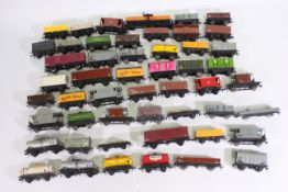 Hornby Dublo, Wrenn, Peco - 51 x OO/HO Gauge model railway rolling stock - Lot to includes wagons,