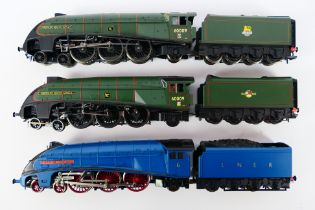 Hornby - Three unboxed Hornby OO gauge Class A4 4-6-2 steam locomotives and tenders.