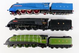 Bachmann - Hornby - Three unboxed OO gauge Class A4 4-6-2 steam locomotives and tenders.