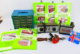 Hornby - H And M - Metcalfe - A collection of OO gauge railway items including 5 x boxed model kits,