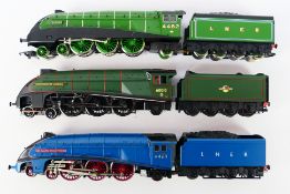 Hornby - Three unboxed Hornby OO gauge Class A4 4-6-2 steam locomotives and tenders.