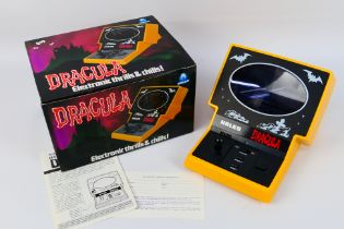 Hales - A boxed Dracula 'Electronic Thrills and Chills' electronic hand held game - Comes with