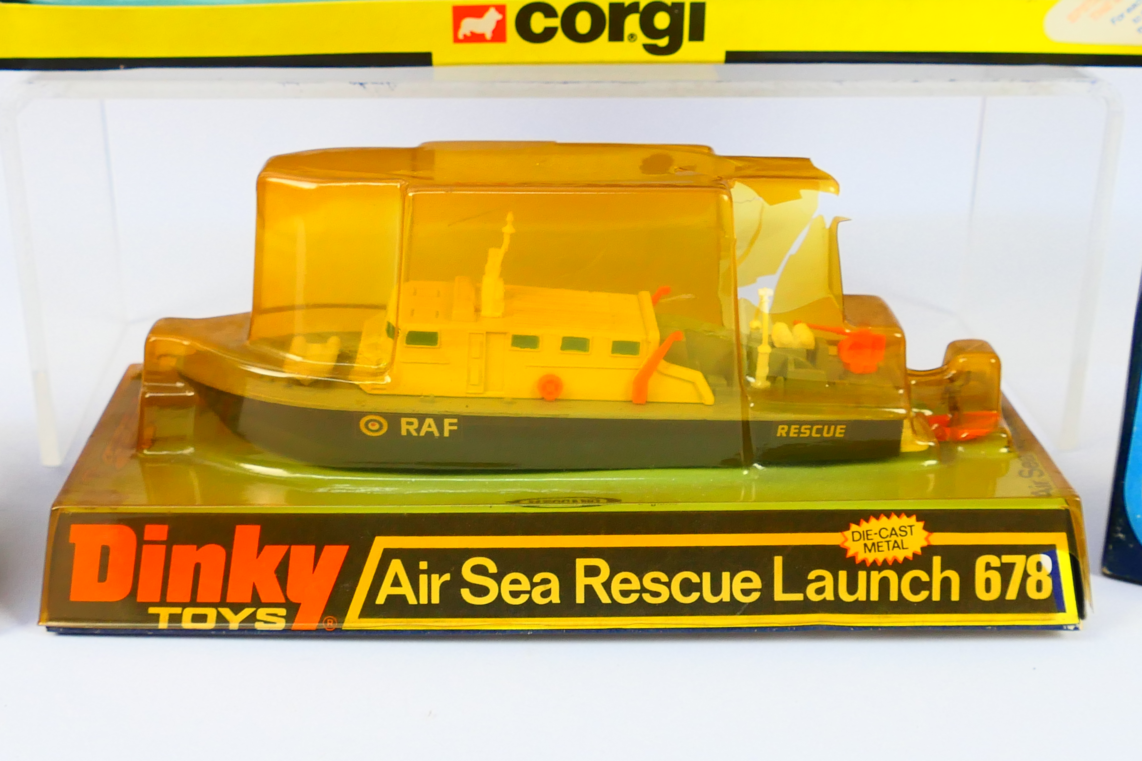 Corgi - Dinky - 4 x boxed models, a limited edition Land Rover with Mumbles Lifeboat # 9, - Image 5 of 6