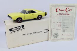 Danbury Mint - Classic Cars - A 1:24 scale 1969 Dodge Charger R/T die-cast model by Danbury Mint -