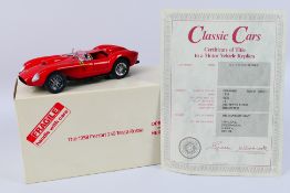 Danbury Mint - Classic Cars - A 1:24 scale 1958 Ferrari 250 Testa Rossa die-cast model by Danbury