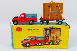 Corgi Toys - A boxed Corgi Toys GS19 Gift Set 'Chipperfields Circus' Land Rover with Elephant &
