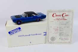 Danbury Mint - Classic Cars - A 1:24 scale 1968 Plymouth Road Runner die-cast model by Danbury Mint