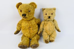 Unknown Maker - 2 x vintage unknown maker teddy bears - Largest is 52 cm in height.