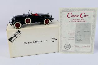 Danbury Mint - Classic Cars - A 1:24 scale 1927 Stutz Black Hawk die-cast model by Danbury Mint -