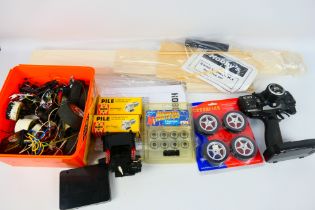 Marx - Ripmax - Futaba - Hobby's - A boxed balsa wood Swan Launch model kit,