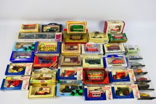 Matchbox - Lledo - Oxford - A collection of 34 x boxed models including Austin Taxi # 76AT001,