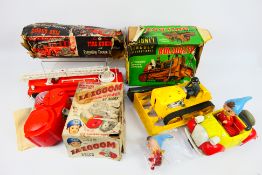 Lincoln Industries - Tudor Rose - Marx - Clifford - A group of vintage toys,