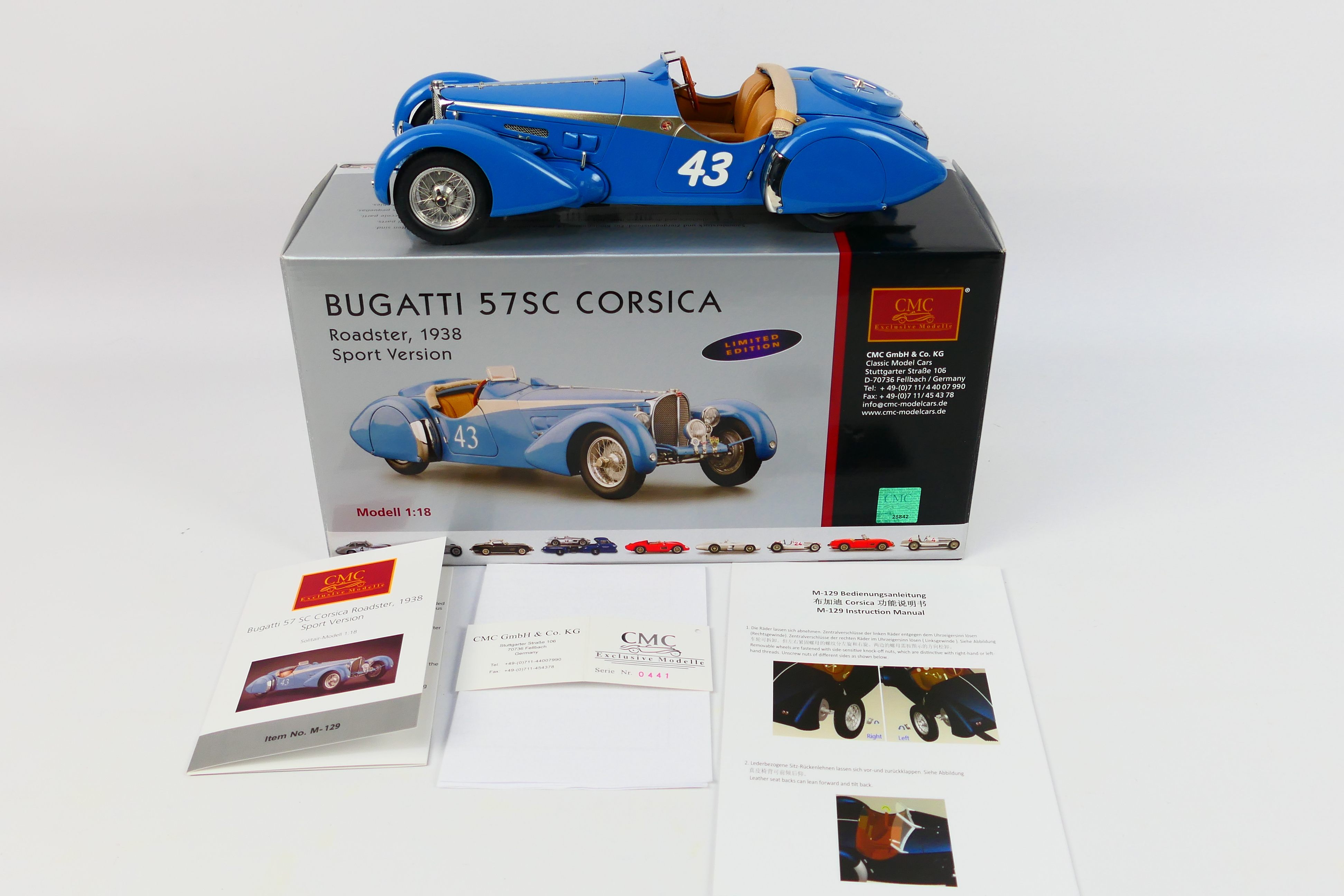 CMC - A limited edition 1938 Bugatti 57 SC Corsica in the rare Roadster Sport finish in 1:18 scale
