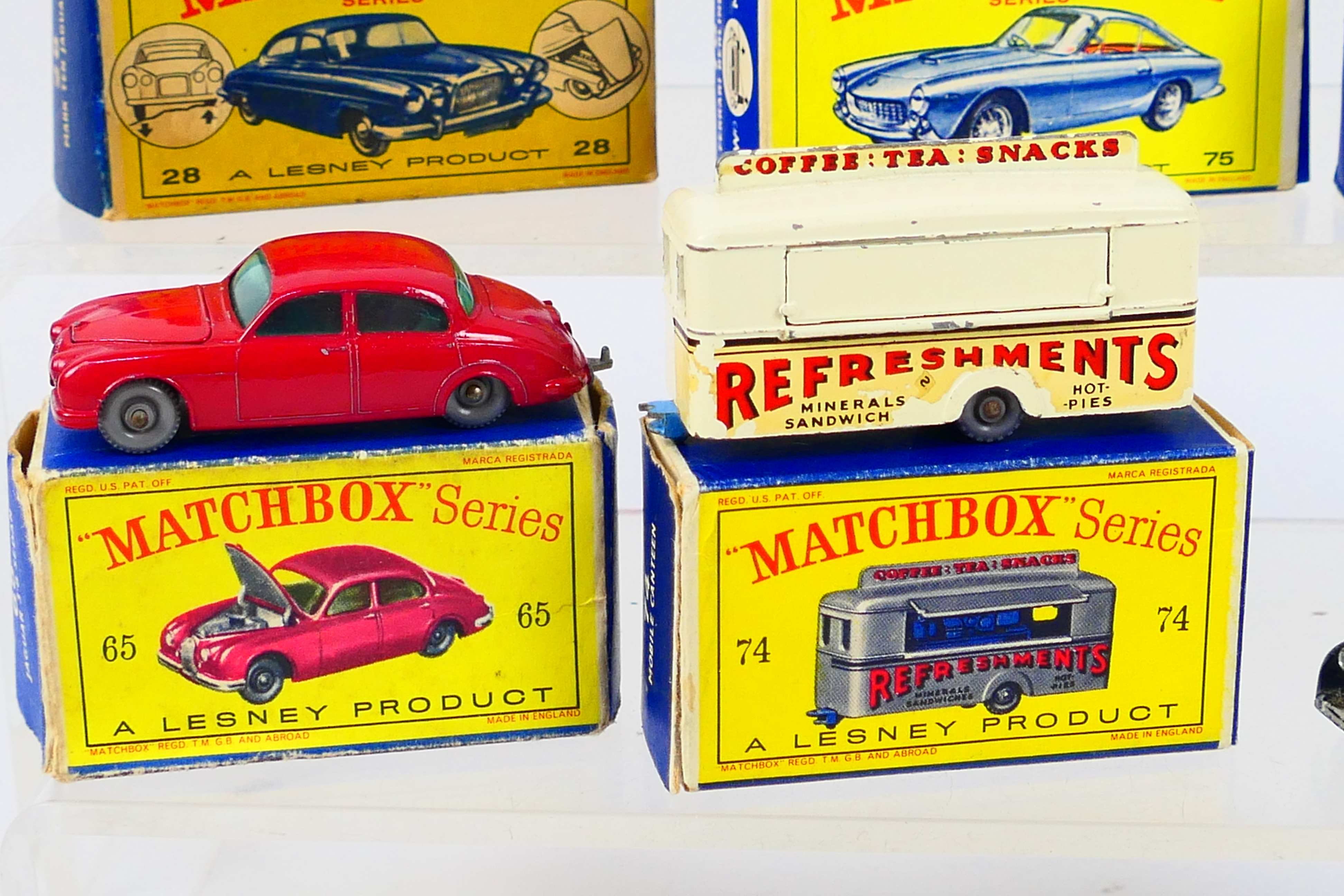 Matchbox - 11 x boxed/unboxed Matchbox die-cast model vehicles - Lot includes a #75 Ferrari - Image 4 of 8