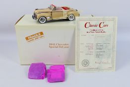 Danbury Mint - A boxed 1:24 scale die-cast 1941 Chevrolet Special Deluxe by Danbury Mint - Model