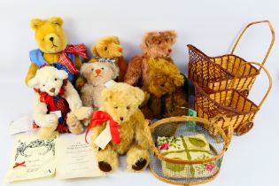 Asquiths- Old Fashioned Teddy Bear Company - Teddystyle - Others - A group of six artist designed