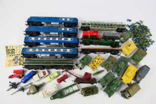Tri-ang - Hornby - Airfix - A collection of OO gauge items including BR Blue Pullman,