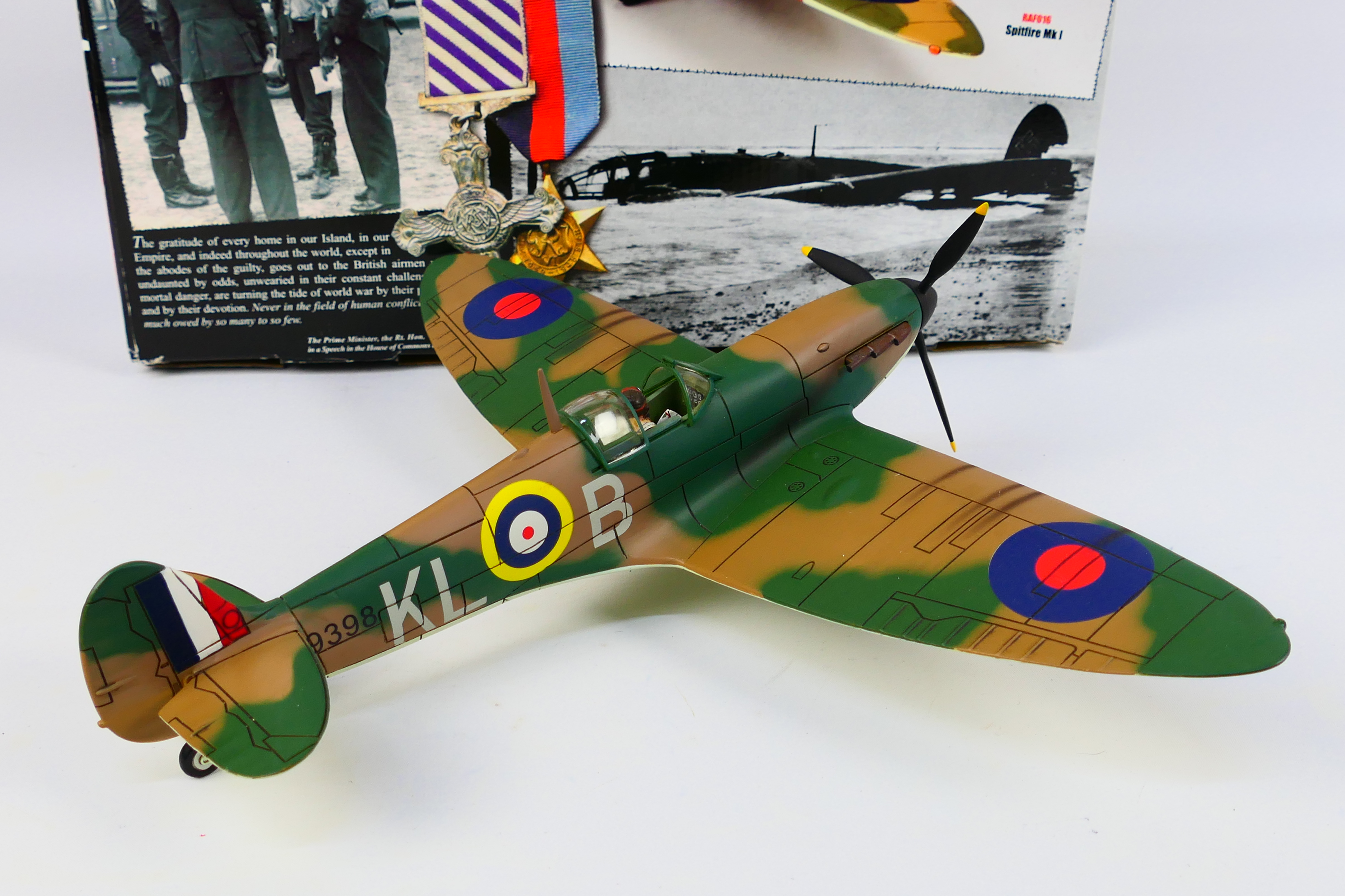 King & Country - A boxed King & Country RAF016 Royal Air Force Supermarine Spitfire Mk.I. - Image 5 of 7