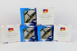 Witty Wings - Sky Guardians - 3 x boxed 2006 Commemorative Edition Ferocious Frankie P51-D Mustang